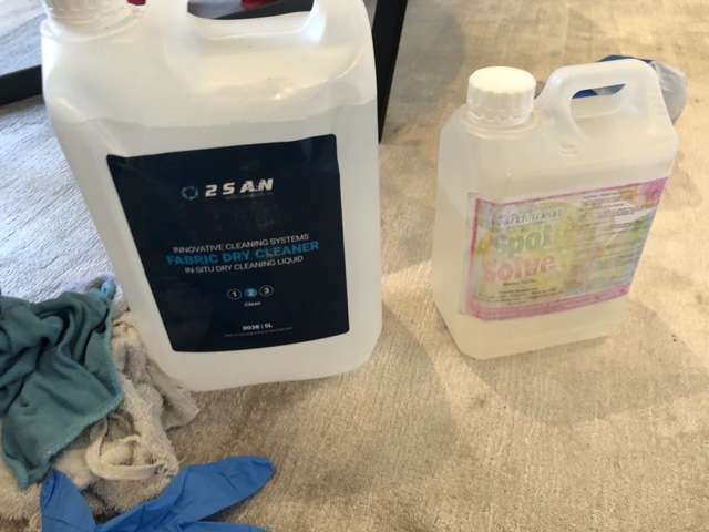 dry-carpet-cleaning-products
